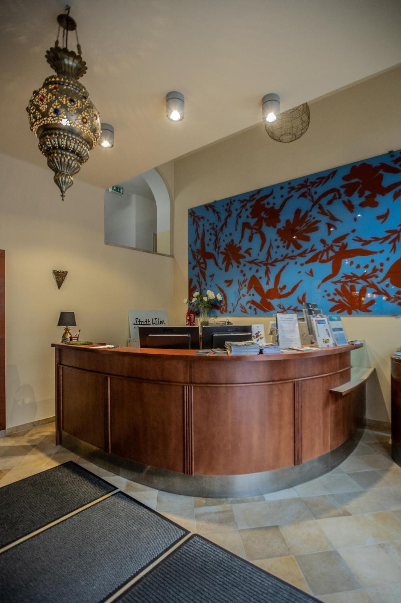 Hotel Stadt Wien Bad Schallerbach Bagian luar foto